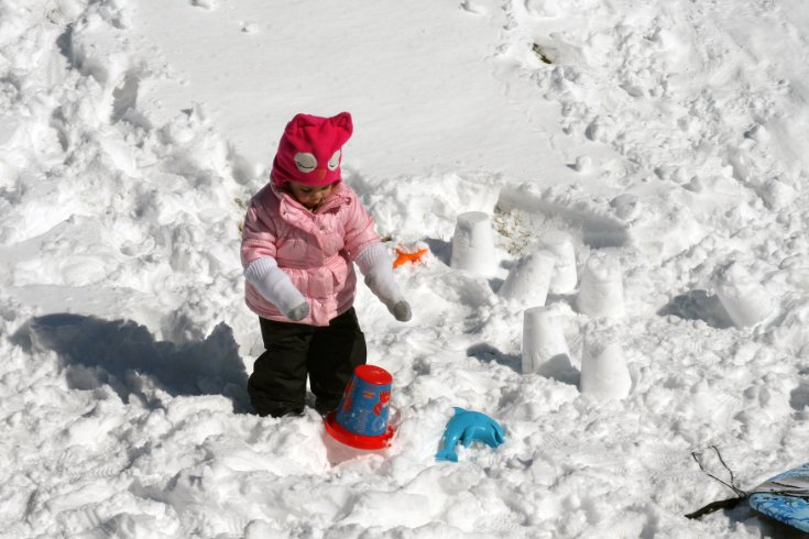 Building more snowcastles